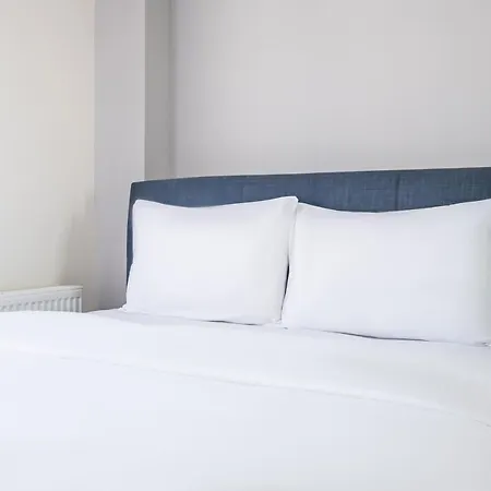 Flat Close To Metro Station And Malls In Kagithane Διαμέρισμα Κωνσταντινούπολη